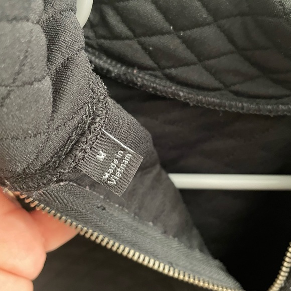 APT.9 Sleeveless dressy vest. Medium, Black. - Picture 3 of 5